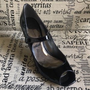 Marc Fisher Patent Leather Peep Toe Heel Size 8.5